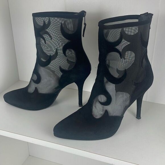 Stuart Weitzman Suede and Mesh Ankle Boots 8 - Picture 1 of 9